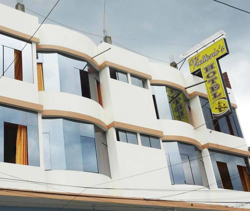 Victtorios Hotel Satipo Buitenkant foto